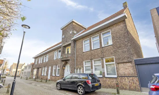 Vrijstaande woning te koop: Molendijk 5, Hoek