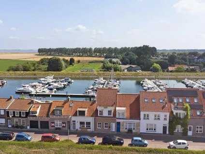 Tussenwoning te koop: Molendijk 52, Stavenisse Stavenisse