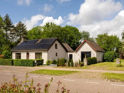 Vrijstaande woning te koop: Moleneind 19, Verspreide huizen ten oosten van Ossendrecht Ossendrecht