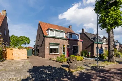 Twee-onder-één-kap te koop: Moleneindstraat 13, Brabantpark Breda