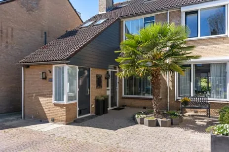 Hoekwoning te koop: Molengraaf 15, Molenbuurt II Vianen (Ut)