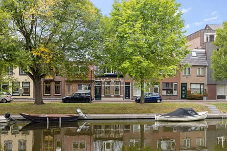 Tussenwoning te koop: Molengracht 22, Oostsloot Den Helder