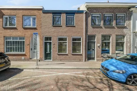 Tussenwoning te koop: Molengracht 45, Oostsloot Den Helder