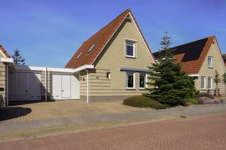 Twee-onder-één-kap te koop: Molenhoek 50, Kollum Kollum