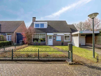 Hoekwoning te koop: Molenhof 13, Budel Budel