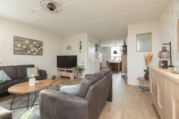 Tussenwoning te koop: Molenkrite 129, Tinga Sneek