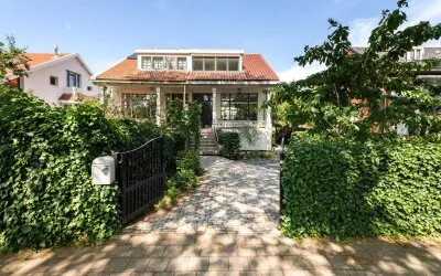Semi-detached for sale: Molenlaan 155, Molenlaankwartier Rotterdam