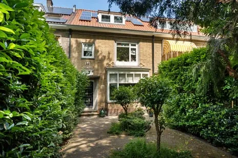 Tussenwoning te koop: Molenlaan 251, Molenlaankwartier Rotterdam
