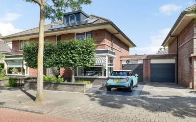 Tussenwoning te koop: Molenleede 21, Ter Leede Barendrecht