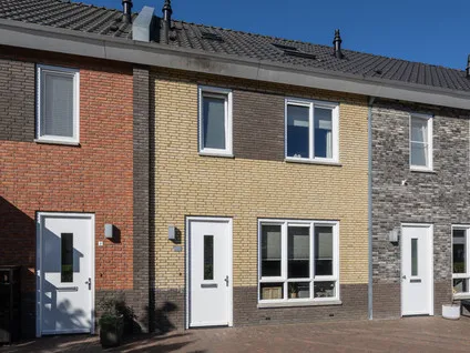 Tussenwoning te koop: Molenplein 2, Middelharnis prinsenkwartier Middelharnis