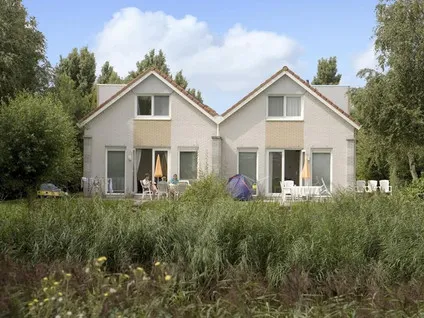 Twee-onder-één-kap te koop: Molenrak 2, Idsegahuizum Makkum