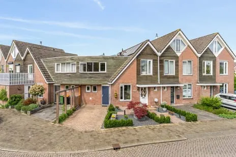 Tussenwoning te koop: Molenring 111, Oostpolderwijk Waddinxveen