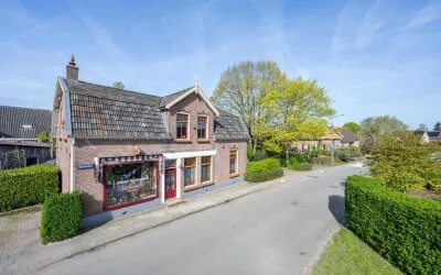 Twee-onder-één-kap te koop: Molenstraat 1, Maurik