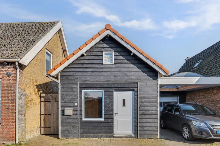 Twee-onder-één-kap te koop: Molenstraat 10, Nieuwerkerk Nieuwerkerk