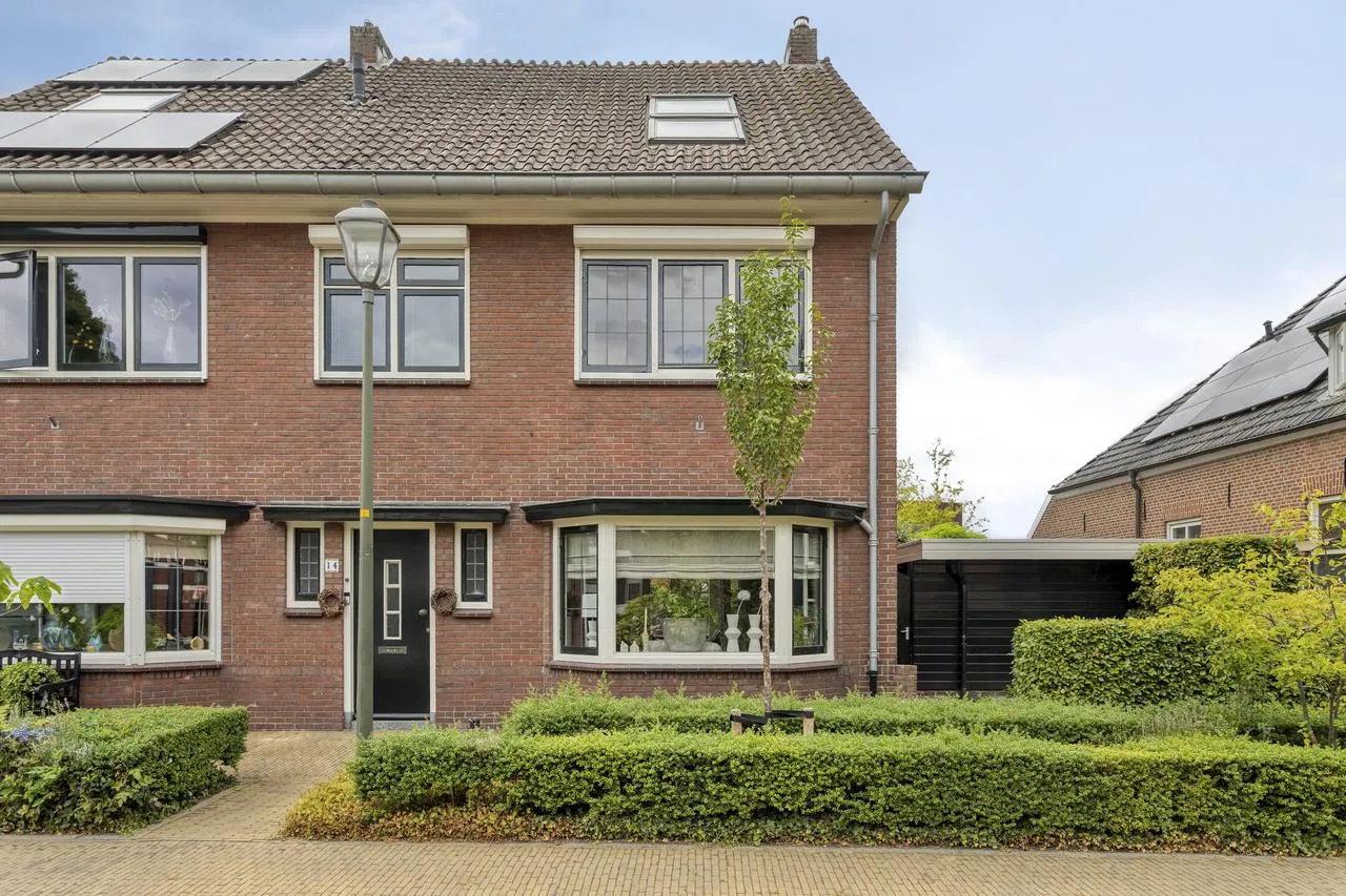 Twee-onder-één-kap te koop: Molenstraat 14, Winterswijk