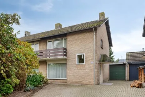 Tussenwoning te koop: Molenstraat 22, Hapert Zuid-West Hapert