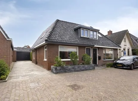 Twee-onder-één-kap te koop: Molenstraat 23, Zuidhorn Zuidhorn