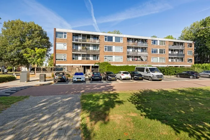 Appartement te koop: Molenstraat 235, Assen