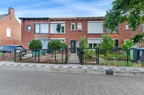 Tussenwoning te koop: Molenstraat 29, Ossendrecht Ossendrecht