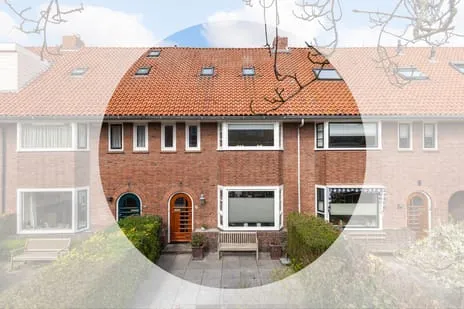 Tussenwoning te koop: Molenstraat 50, Vossepark Leeuwarden