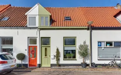 Tussenwoning te koop: Molenstraat 6, Binnenstad Noord Harderwijk