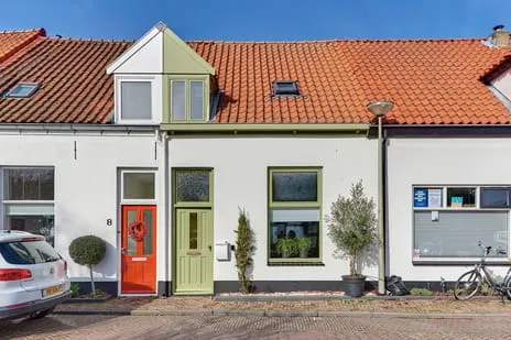 Tussenwoning te koop: Molenstraat 6, Binnenstad Noord Harderwijk