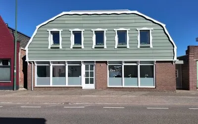 Twee-onder-één-kap te koop: Molenstraat 68, Fijnaart Fijnaart