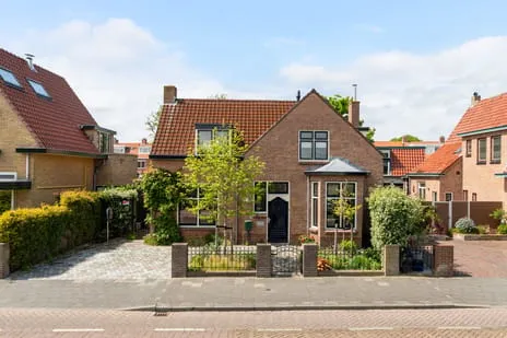 Detached house for sale: Molenstraat 78, Monster Centrumgebied Monster