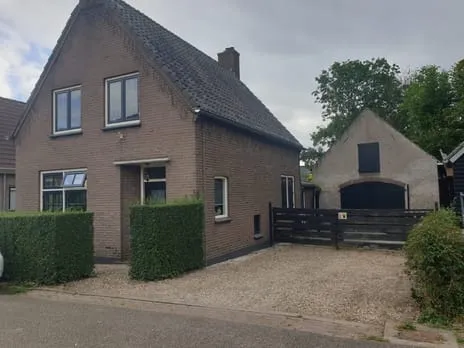 Vrijstaande woning te koop: Molenstraat 8, Haaften Haaften