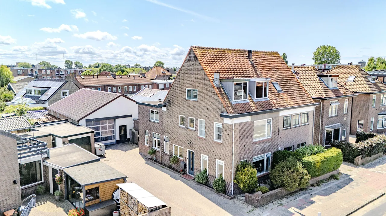 Twee-onder-één-kap te koop: Molentuinweg 7, Katwijk