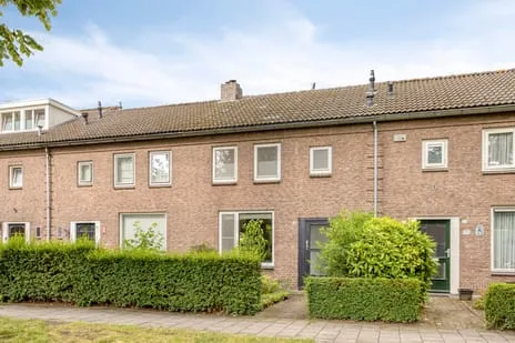 Tussenwoning te koop: Molenvenseweg 18, Taalstraat en omgeving Vught