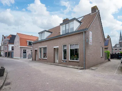 Twee-onder-één-kap te koop: Molenwal 19, Kern Oudewater Oudewater
