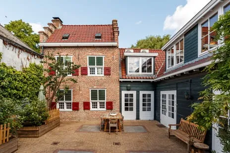 Corner house for sale: Molenwal 32, Binnenstad Culemborg