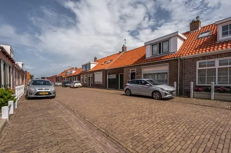 Tussenwoning te koop: Molenwal 37, Westkapelle Westkapelle