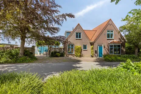 Vrijstaande woning te koop: Molenweg 10, Wijdenes Wijdenes