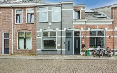 Tussenwoning te koop: Molenweg 143, Oud-Assendorp Zwolle