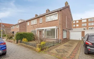 Tussenwoning te koop: Molenweg 170, Heseveld Nijmegen