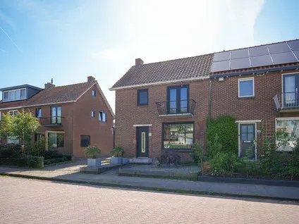 Semi-detached for sale: Molenweg 22, Zegveld (dorp) Zegveld