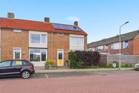 Hoekwoning te koop: Molenweg 24, Molenweg e.o. Oost-Souburg