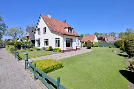 Twee-onder-één-kap te koop: Molenweg 25, Gorssel Gorssel