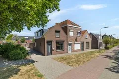 Hoekwoning te koop: Molenweg 3, Steenbergen