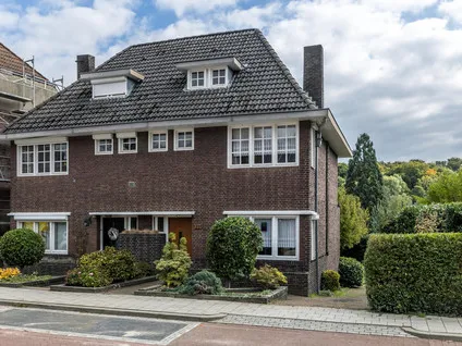 Twee-onder-één-kap te koop: Molenweg 31, Eygelshoven-Kom Eygelshoven