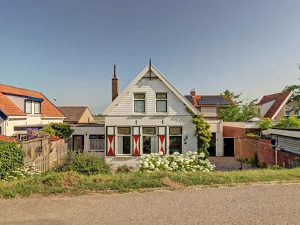 Twee-onder-één-kap te koop: Molenweg 52, Dorp Arnemuiden