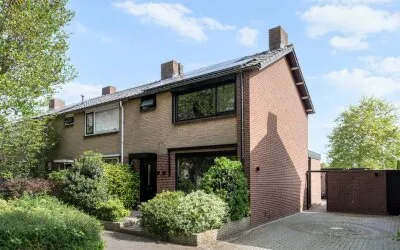 Hoekwoning te koop: Molenweg 65, Kleine Geest en Molenwijk Monster