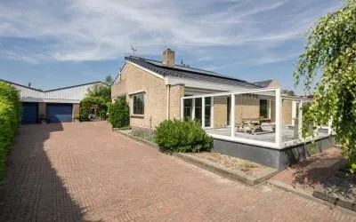 Vrijstaande woning te koop: Molenweg 8A, Middelharnis prinsenkwartier Middelharnis