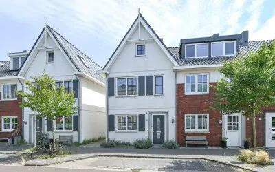 Hoekwoning te koop: Molenwerf 63, Spaarndam Spaarndam