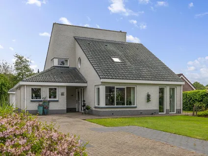 Vrijstaande woning te koop: Molenwijk OZ 34, Kloostermanswijk Klazienaveen