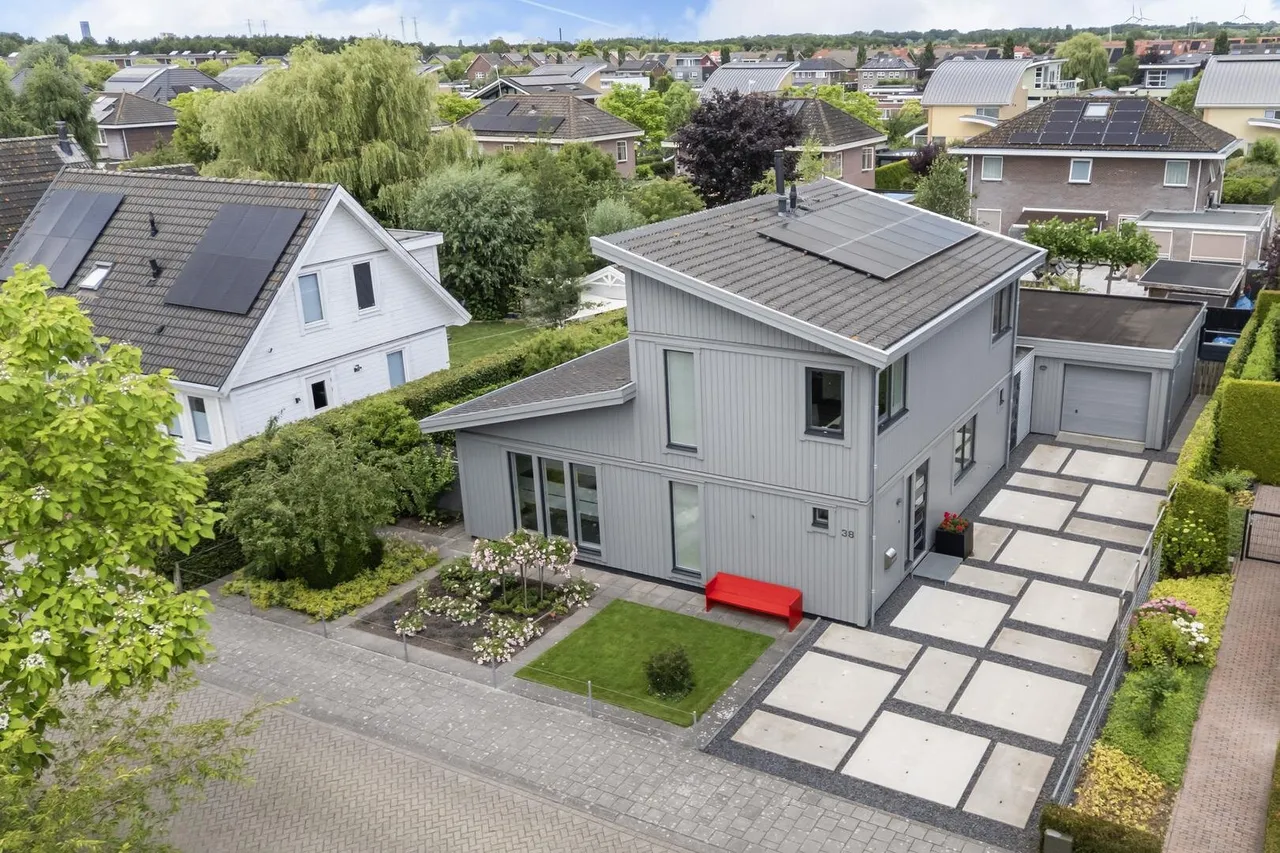 Vrijstaande woning te koop: Moleplaat 38, Leeuwarden