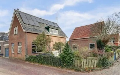 Vrijstaande woning te koop: Molestrjitte 21, Woudsend Woudsend
