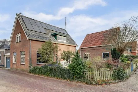 Vrijstaande woning te koop: Molestrjitte 21, Woudsend Woudsend